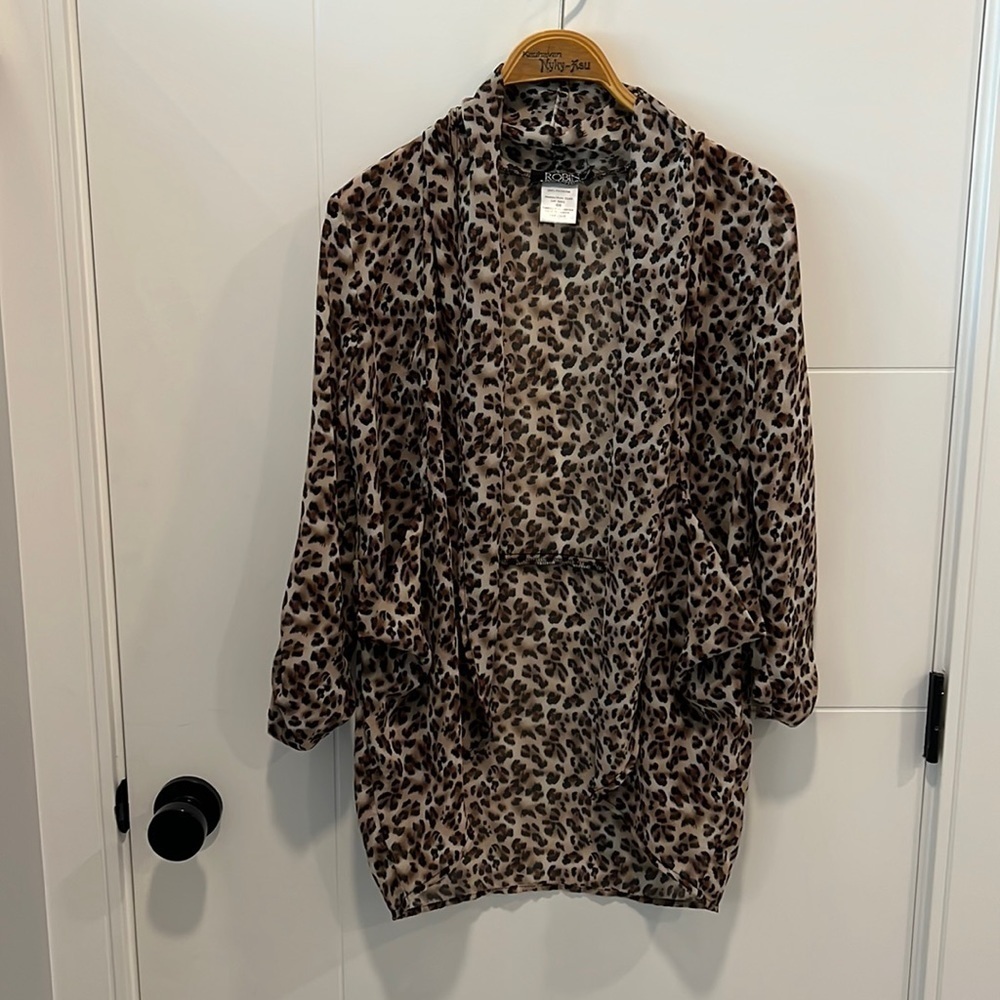 Robin vintage  leopard print cardigan